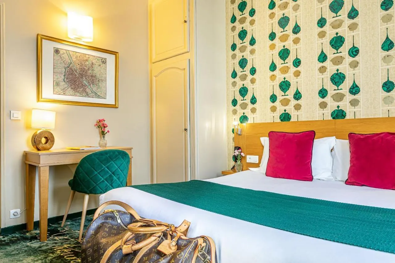 Hotel Romance Malesherbes By Patrick Hayat Parigi